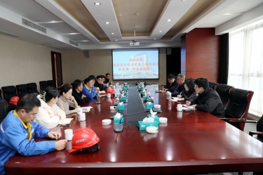 浙江省经信厅机关党委二级巡视员孙自强一行光临PP视讯纸业发展岁末岁首安全出产督导